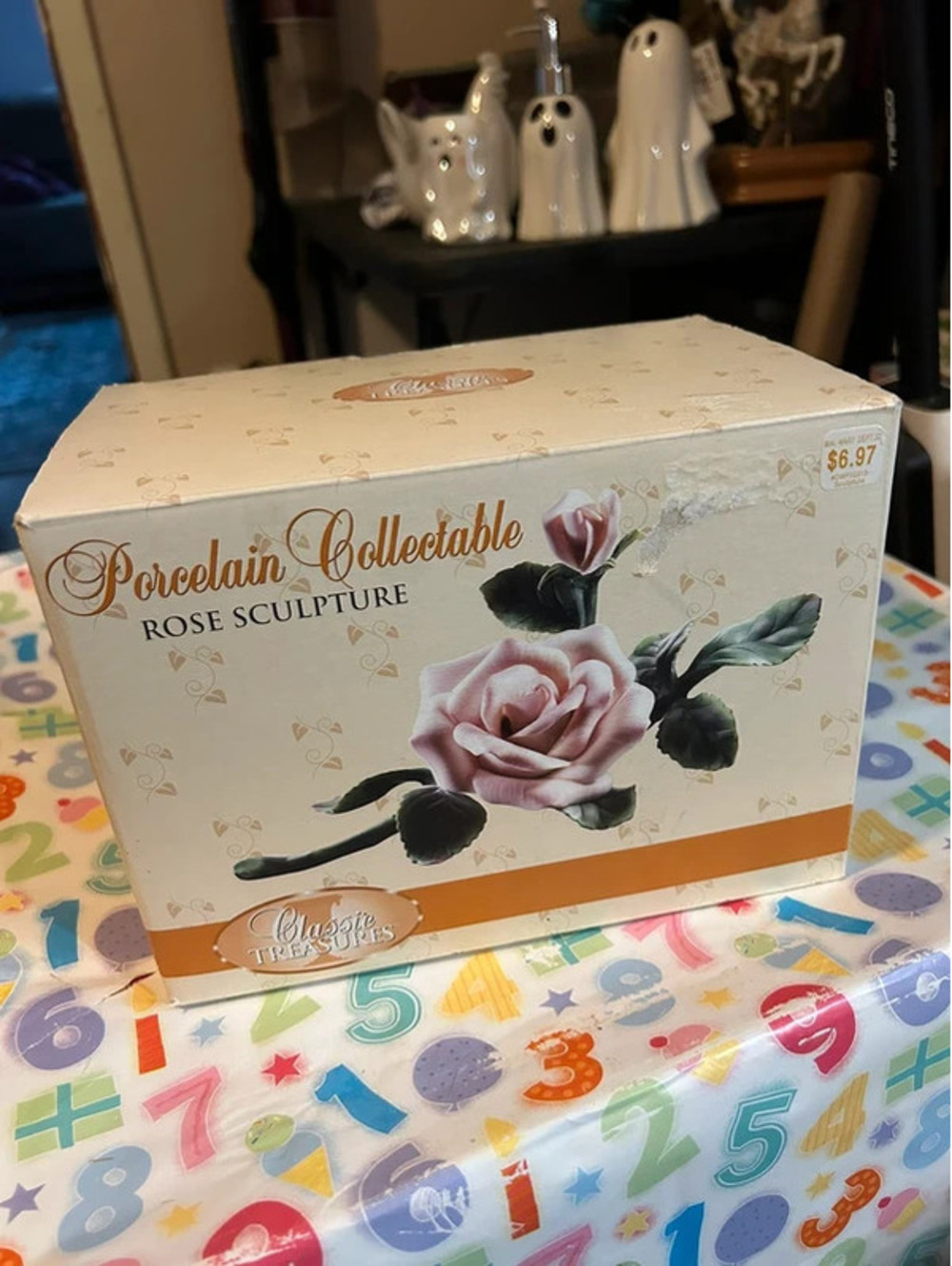 New vintage porcelain rose